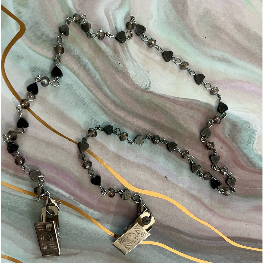 Mask chain (holder)